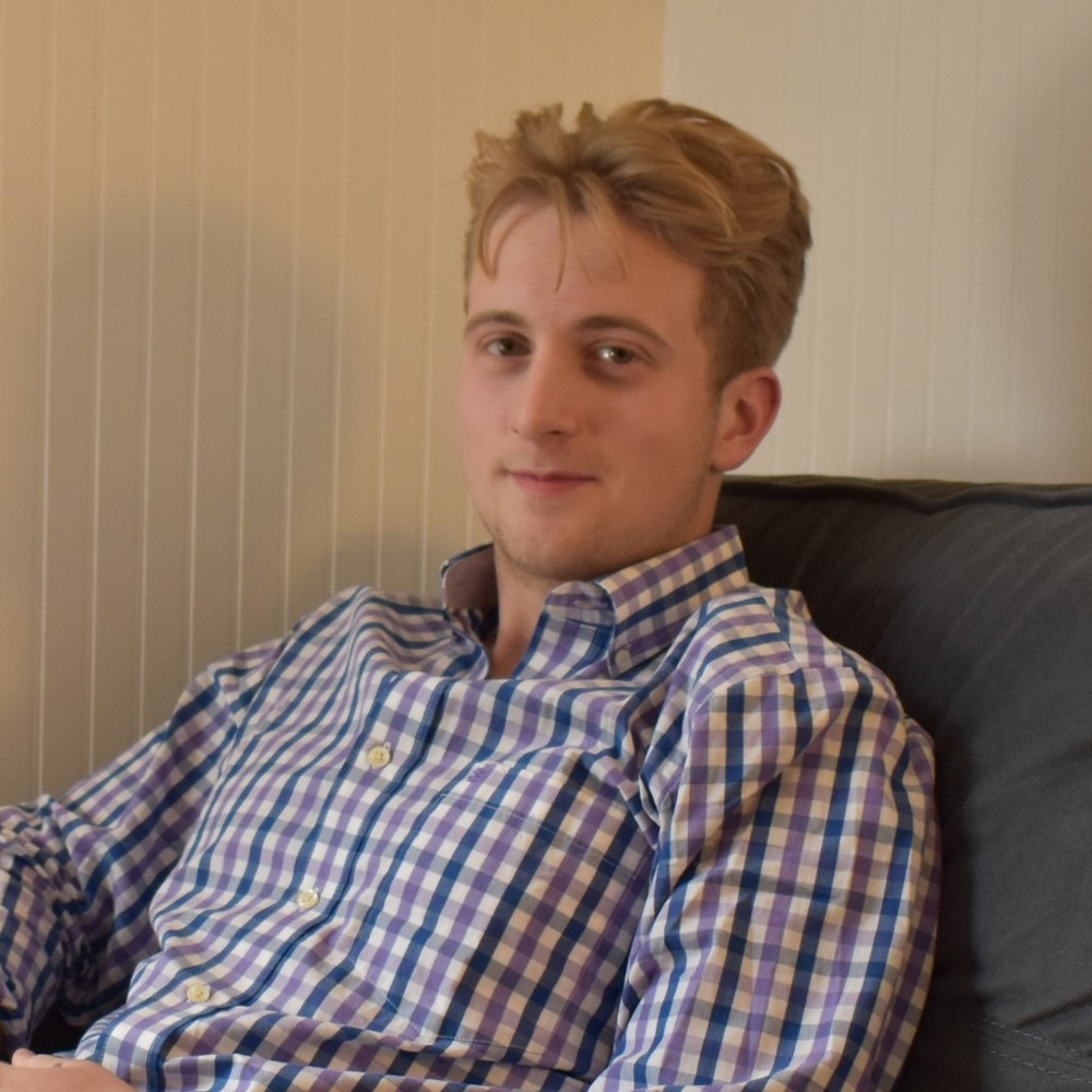 Meet your Posher, Julian